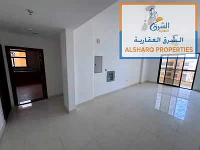غرفتان وصالة أول ساكن، مساحة كبيرة، 3 حمامات، غرف ماستر، غرفة غسيل، صالة منفصلة، إطلالة مفتوحة، قريب من شارع محمد بن زايد.