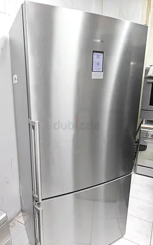 Siemens Stainless Steel Bottom-Freezer Refrigerator — Good Condition