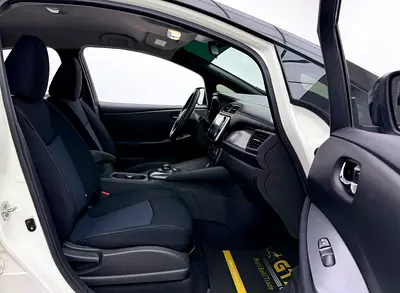 2019 Nissan LEAF 照片 9
