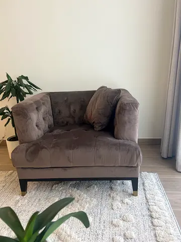 Single Tufted Velvet Armchair - Grey