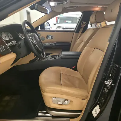 صورة 9 لـ 2013 ROLLS-ROYCE GHOST