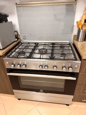 Used Electrolux Freestanding 5-Burner Gas Cooker, EKG9000A4X (90 x 60 cm) - Excellent Condition