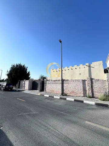Popular House for Sale in Al Azra – Al Riqqa | 8,000 Sq.Ft | Near Park & Mosque | AED 1.5M
