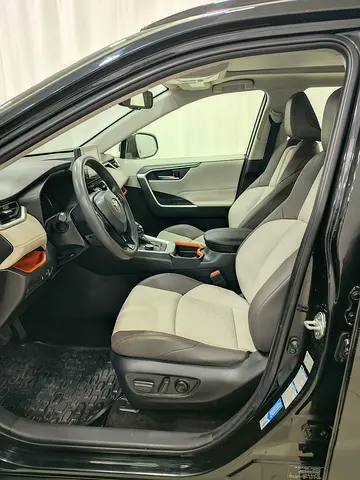 صورة مصغرة 8 لـ 2020 Toyota RAV 4