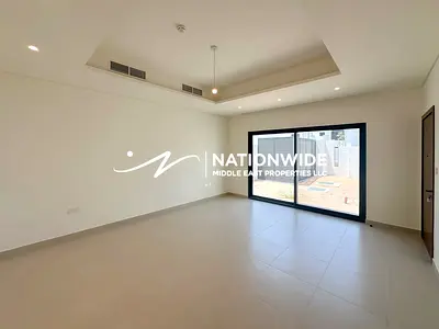 Vacant | Exceptional 4Br Villa | Serene Lifestyle