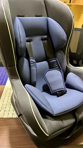Good condition infant car seat with extra padding
