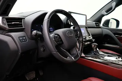 2025 Lexus LX-SERIES — фото 11