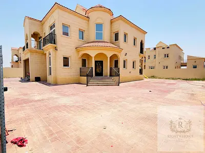 Stand Alone!! 5 Br Villa With Private Front Yard-Garden 2 Inside-Outside Big Kitchen-M-D-Room IN KCA