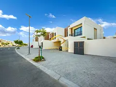 Corner 3BR + Maid I Furnished | Ample Parking | Close to Beach