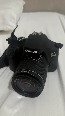 Canon EOS 4000D DSLR Camera with 18-55mm Lens