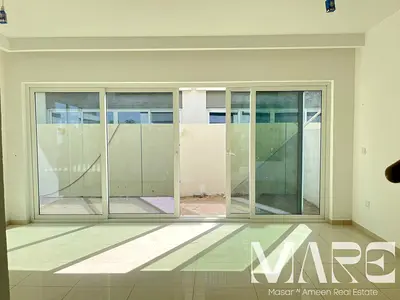 Brand new | Big Closed Kitchen | Vastu