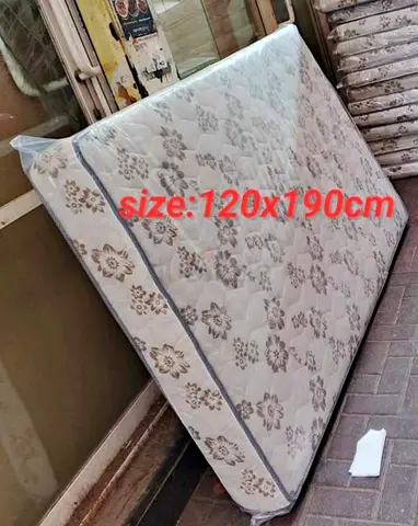 Used Single Mattress 120x190cm — Good Condition