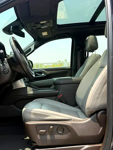 2023 Chevrolet SUBURBAN 缩略图 14