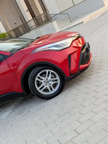 2020 Toyota C-HR — фото 9
