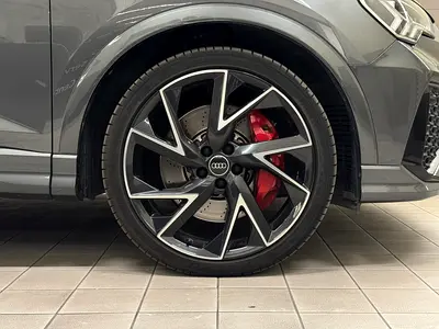 2022 AUDI RS Q3 照片 10