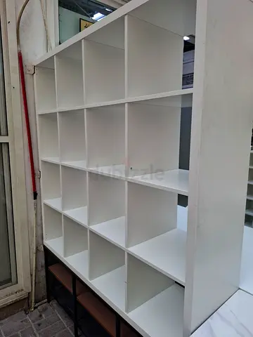 White 16-Cube Storage Shelving Unit - Good Condition
