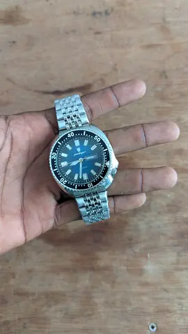 Men's stainless steel Seiko-style automatic dive watch - used
