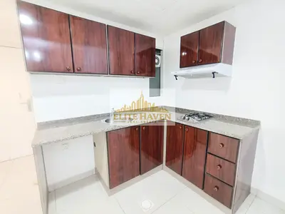 * SPACIOUS STUDIO APARTMENT AVAILABLE FOR FAMILIES *