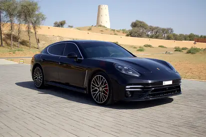 Porsche Panamera S 4.8 V8 400HP