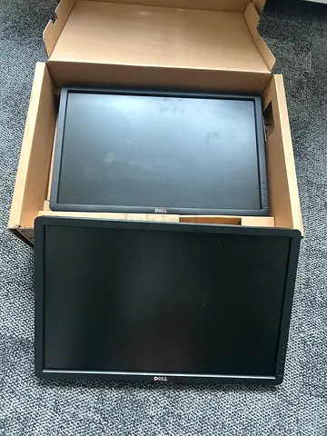 Dell 24-inch LCD Monitor - Set of 2, Good Working Condition