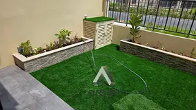 Landscaped | Single Row | Brand New