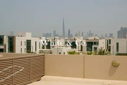 Vacant | Internal Location | Spacious