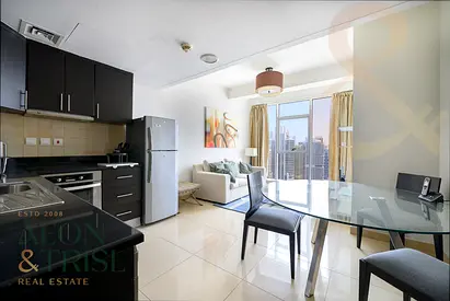 1 BR Penthouse Duplex. Full Lake View.Higher Floor