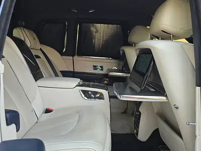 2021 ROLLS-ROYCE CULLINAN — миниатюра 13