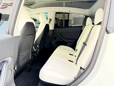 صورة 8 لـ 2024 Tesla MODEL Y