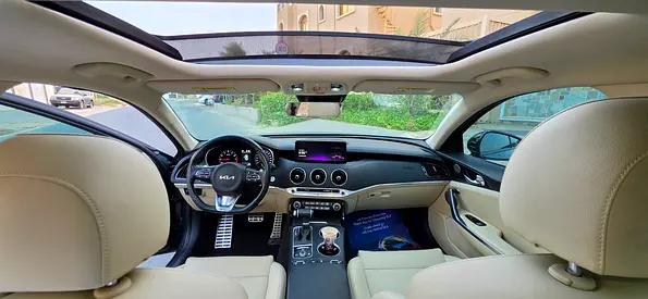 صورة 4 لـ 2023 KIA STINGER
