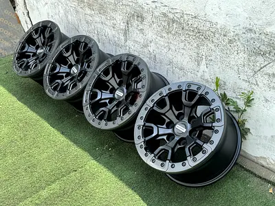 4x original Raptor 17inch Wheels