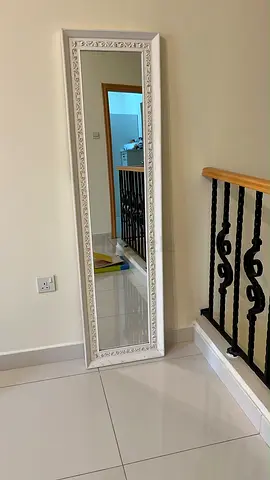 Full-Length Decorative White Framed Mirror - Leaner/Wall Mount mint condition