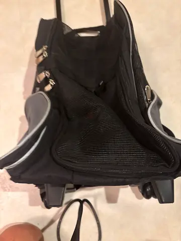Wheeled Soft Pet Carrier/Travel Bag — Good Condition