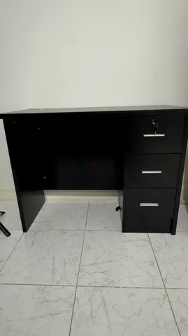 Office table