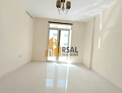 Like A New 1BHK With 2Bathroom With Balcony/No Deposit/Family Building/Muwahila Commercial