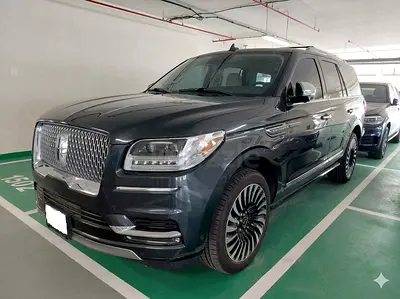 2021 Lincoln Navigator Presidential  / GCC / FSH / Under Warranty / Accident Free