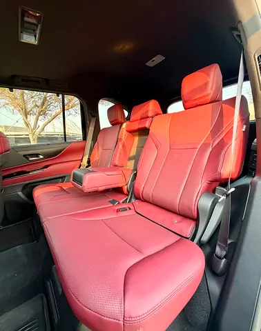 2025 Lexus LX-SERIES 缩略图 16