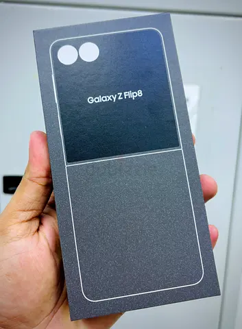Samsung Galaxy Z Flip 8 5G 512Gb (International Version)