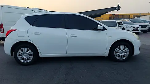 2015 Nissan TIIDA — миниатюра 6