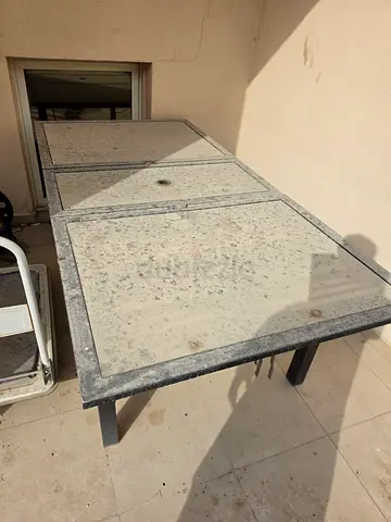 Outdoor table