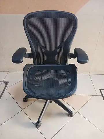 Herman Miller Aeron classic chair type B and C for sale ultimate comfort