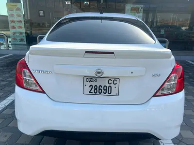 2018 Nissan VERSA 照片 6