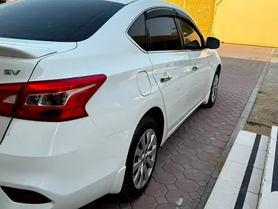 2017 Nissan SENTRA — миниатюра 7