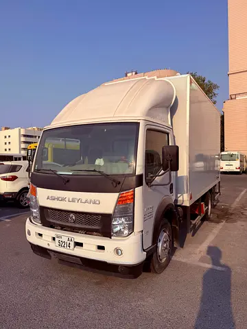 Ashok Leyland Partner LX 3.5 Ton Box Truck – Excellent Condition ALMOST NEW