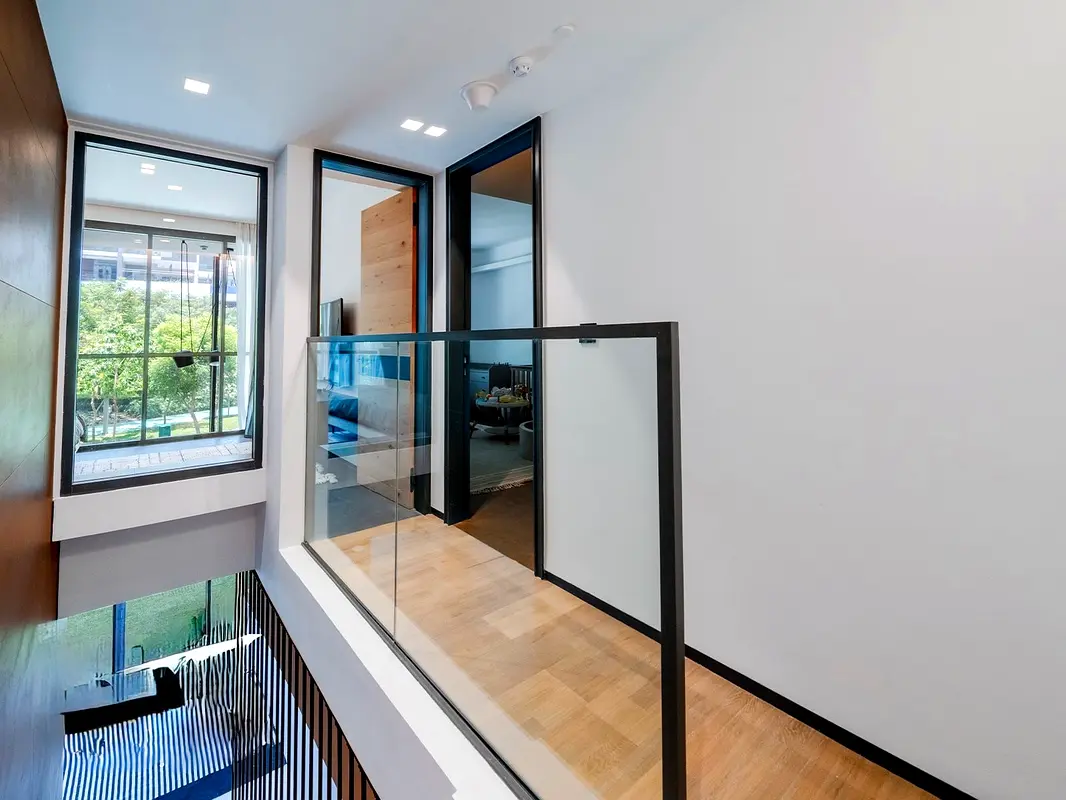 gallery-image