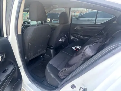 2018 Nissan VERSA 照片 8