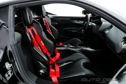 2021 Ferrari SF90 STRADALE — фото 14