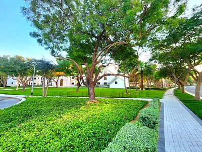 Special Offer| Newly Renovated | No Commission | Closed Kitchen Options