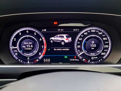 2017 Volkswagen TIGUAN thumbnail 17