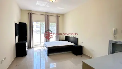 Spacious Semi-Furnished Studio Apartment – Your Ideal Living Space! | Available 15 September